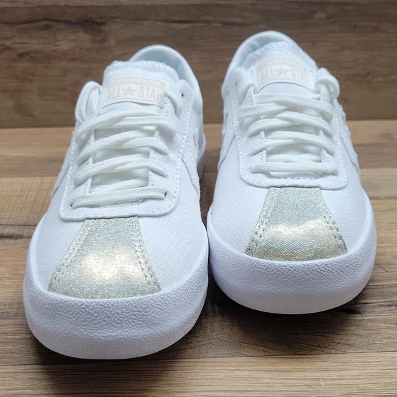 Converse shoes Brand new in the box authentic uper textile. - Picture 9 of 13